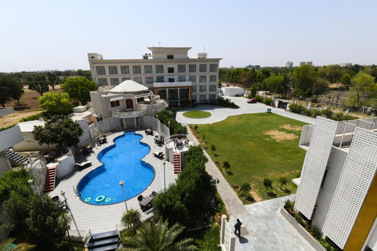 Stardom Resort Jaipur Exterior foto