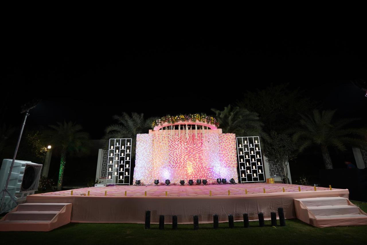 Stardom Resort Jaipur Exterior foto
